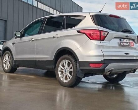 Форд Эскейп 2019 в Львове на Automoto.ua Серый Форд Эскейп, объемом двигателя 1.5 л и пробегом 57 тыс. км за 15390 $, фото 4 на Automoto.ua