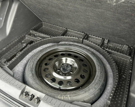 Серый Форд Эскейп, объемом двигателя 2.49 л и пробегом 123 тыс. км за 18000 $, фото 15 на Automoto.ua