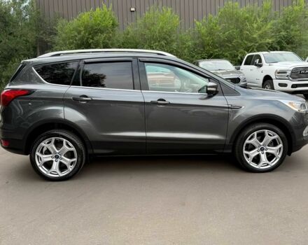 Сірий Форд Ескейп, об'ємом двигуна 2 л та пробігом 32 тис. км за 12400 $, фото 7 на Automoto.ua