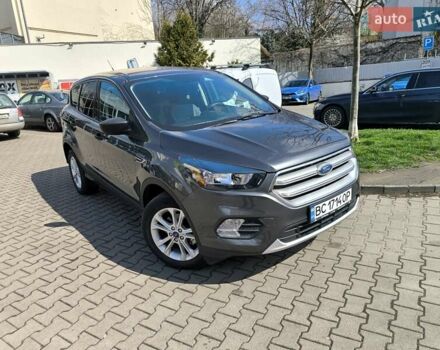 Серый Форд Эскейп, объемом двигателя 2.5 л и пробегом 45 тыс. км за 15200 $, фото 2 на Automoto.ua