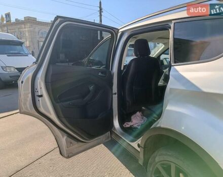 Серый Форд Эскейп, объемом двигателя 1.5 л и пробегом 74 тыс. км за 13990 $, фото 13 на Automoto.ua