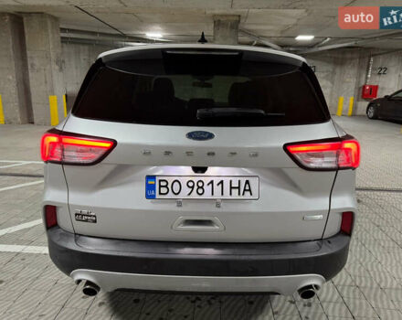 Серый Форд Эскейп, объемом двигателя 1.5 л и пробегом 244 тыс. км за 12500 $, фото 6 на Automoto.ua