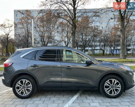 Сірий Форд Ескейп, об'ємом двигуна 2 л та пробігом 105 тис. км за 18950 $, фото 13 на Automoto.ua