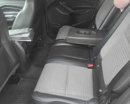 Сірий Форд Ескейп, об'ємом двигуна 1.5 л та пробігом 76 тис. км за 13000 $, фото 7 на Automoto.ua