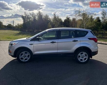 Серый Форд Эскейп, объемом двигателя 2.49 л и пробегом 47 тыс. км за 16200 $, фото 1 на Automoto.ua