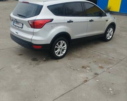 Серый Форд Эскейп, объемом двигателя 2.5 л и пробегом 108 тыс. км за 15200 $, фото 1 на Automoto.ua