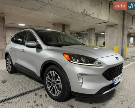 Серый Форд Эскейп, объемом двигателя 1.5 л и пробегом 244 тыс. км за 12100 $, фото 9 на Automoto.ua
