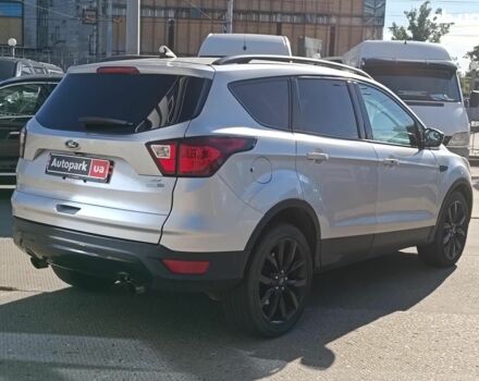 Сірий Форд Ескейп, об'ємом двигуна 1.5 л та пробігом 74 тис. км за 13990 $, фото 10 на Automoto.ua