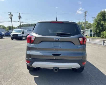 Сірий Форд Ескейп, об'ємом двигуна 2 л та пробігом 47 тис. км за 3500 $, фото 4 на Automoto.ua