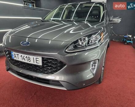 Серый Форд Эскейп, объемом двигателя 2 л и пробегом 137 тыс. км за 18450 $, фото 22 на Automoto.ua