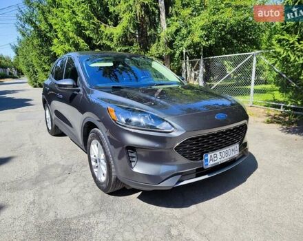 Сірий Форд Ескейп, об'ємом двигуна 1.5 л та пробігом 218 тис. км за 15500 $, фото 5 на Automoto.ua