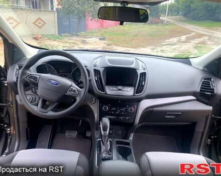 Сірий Форд Ескейп, об'ємом двигуна 1.5 л та пробігом 114 тис. км за 13700 $, фото 2 на Automoto.ua