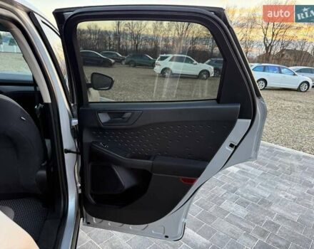 Серый Форд Эскейп, объемом двигателя 1.5 л и пробегом 128 тыс. км за 15999 $, фото 15 на Automoto.ua