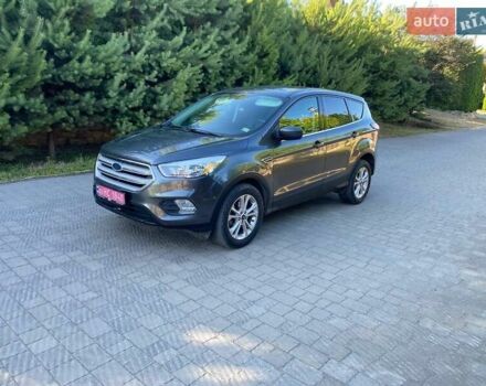 Серый Форд Эскейп, объемом двигателя 1.5 л и пробегом 206 тыс. км за 12600 $, фото 4 на Automoto.ua