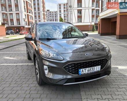 Серый Форд Эскейп, объемом двигателя 2.5 л и пробегом 196 тыс. км за 19950 $, фото 5 на Automoto.ua