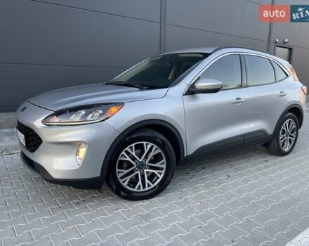 Серый Форд Эскейп, объемом двигателя 1.5 л и пробегом 115 тыс. км за 15500 $, фото 4 на Automoto.ua