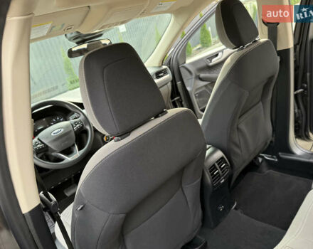 Серый Форд Эскейп, объемом двигателя 1.5 л и пробегом 166 тыс. км за 14500 $, фото 61 на Automoto.ua