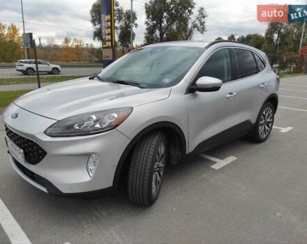 Форд Эскейп 2020 в Киеве на Automoto.ua Серый Форд Эскейп, объемом двигателя 2 л и пробегом 83 тыс. км за 20500 $, фото 4 на Automoto.ua