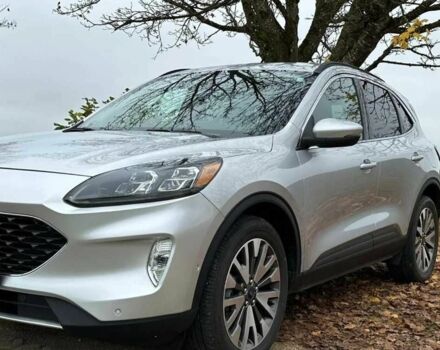 Серый Форд Эскейп, объемом двигателя 2 л и пробегом 39 тыс. км за 11000 $, фото 1 на Automoto.ua