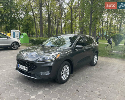 Серый Форд Эскейп, объемом двигателя 1.5 л и пробегом 156 тыс. км за 15999 $, фото 1 на Automoto.ua
