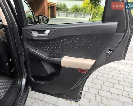 Серый Форд Эскейп, объемом двигателя 2.5 л и пробегом 196 тыс. км за 19950 $, фото 25 на Automoto.ua