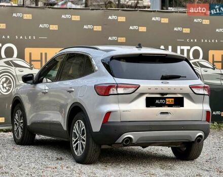 Сірий Форд Ескейп, об'ємом двигуна 1.5 л та пробігом 115 тис. км за 18000 $, фото 4 на Automoto.ua