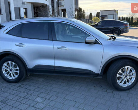 Сірий Форд Ескейп, об'ємом двигуна 1.5 л та пробігом 40 тис. км за 16999 $, фото 5 на Automoto.ua