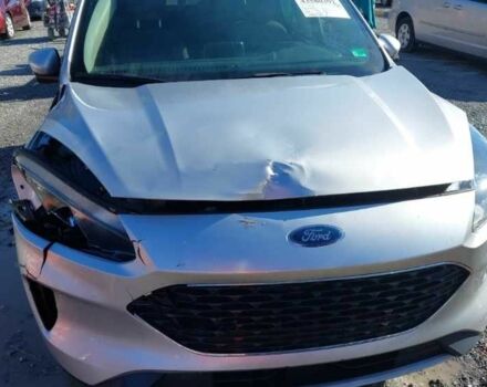 Серый Форд Эскейп, объемом двигателя 1.5 л и пробегом 64 тыс. км за 10500 $, фото 5 на Automoto.ua