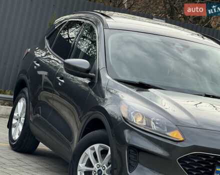 Серый Форд Эскейп, объемом двигателя 1.5 л и пробегом 166 тыс. км за 14500 $, фото 14 на Automoto.ua