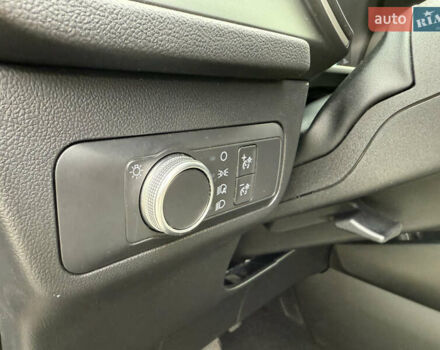 Форд Эскейп 2020 в Киеве на Automoto.ua Серый Форд Эскейп, объемом двигателя 1.5 л и пробегом 124 тыс. км за 14950 $, фото 30 на Automoto.ua