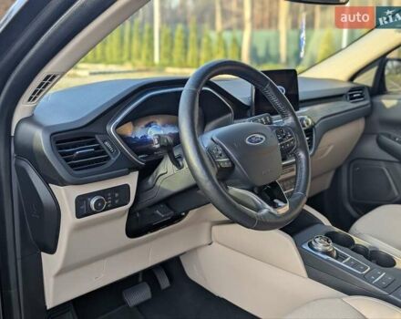 Сірий Форд Ескейп, об'ємом двигуна 2 л та пробігом 46 тис. км за 20900 $, фото 32 на Automoto.ua