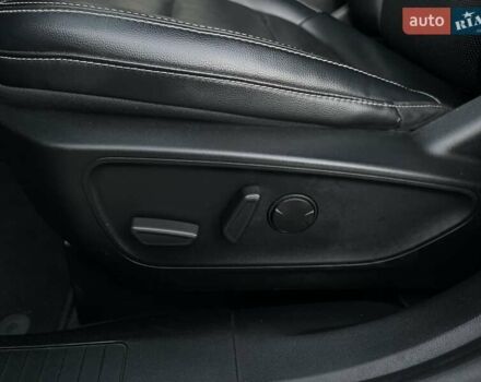 Серый Форд Эскейп, объемом двигателя 1.5 л и пробегом 115 тыс. км за 15500 $, фото 31 на Automoto.ua