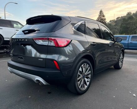 Серый Форд Эскейп, объемом двигателя 2.5 л и пробегом 43 тыс. км за 12000 $, фото 2 на Automoto.ua