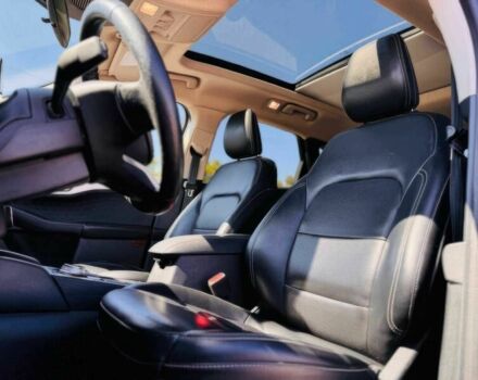 Серый Форд Эскейп, объемом двигателя 1.5 л и пробегом 33 тыс. км за 12400 $, фото 5 на Automoto.ua