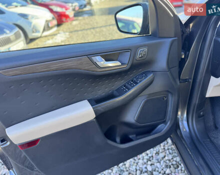 Сірий Форд Ескейп, об'ємом двигуна 2.5 л та пробігом 196 тис. км за 18999 $, фото 20 на Automoto.ua