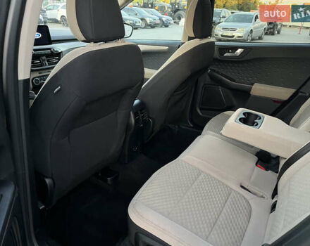 Серый Форд Эскейп, объемом двигателя 1.5 л и пробегом 158 тыс. км за 15750 $, фото 22 на Automoto.ua