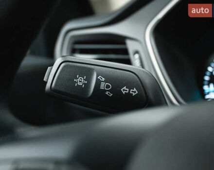 Серый Форд Эскейп, объемом двигателя 1.5 л и пробегом 49 тыс. км за 18600 $, фото 24 на Automoto.ua