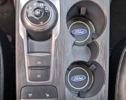 Сірий Форд Ескейп, об'ємом двигуна 2 л та пробігом 108 тис. км за 11500 $, фото 7 на Automoto.ua