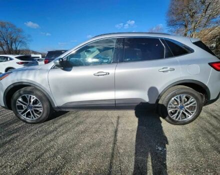 Сірий Форд Ескейп, об'ємом двигуна 1.5 л та пробігом 38 тис. км за 12400 $, фото 3 на Automoto.ua