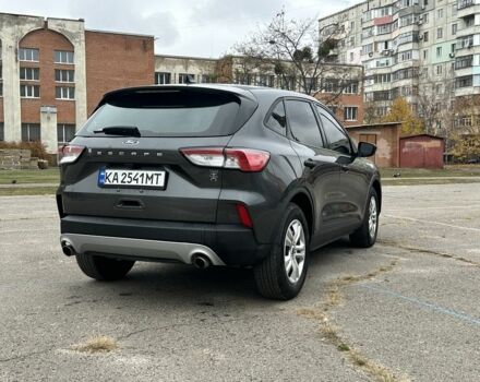 Серый Форд Эскейп, объемом двигателя 1.5 л и пробегом 52 тыс. км за 10999 $, фото 5 на Automoto.ua