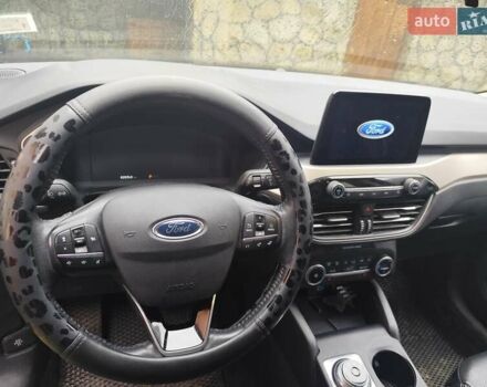 Серый Форд Эскейп, объемом двигателя 2.5 л и пробегом 64 тыс. км за 18500 $, фото 4 на Automoto.ua