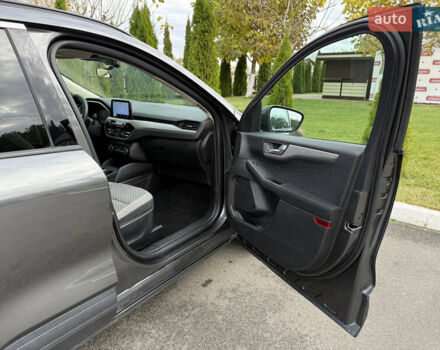 Форд Эскейп 2020 в Киеве на Automoto.ua Серый Форд Эскейп, объемом двигателя 1.5 л и пробегом 124 тыс. км за 14950 $, фото 32 на Automoto.ua