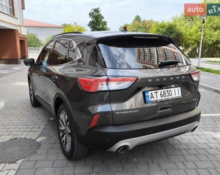 Серый Форд Эскейп, объемом двигателя 2.5 л и пробегом 196 тыс. км за 19950 $, фото 13 на Automoto.ua