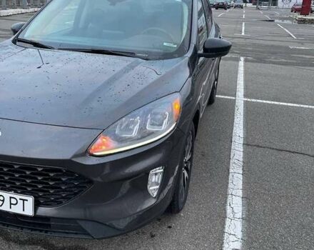 Серый Форд Эскейп, объемом двигателя 2.49 л и пробегом 127 тыс. км за 18800 $, фото 4 на Automoto.ua