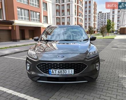 Серый Форд Эскейп, объемом двигателя 2.5 л и пробегом 196 тыс. км за 19950 $, фото 4 на Automoto.ua