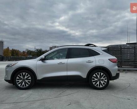 Форд Эскейп 2020 в Киеве на Automoto.ua Серый Форд Эскейп, объемом двигателя 2.5 л и пробегом 104 тыс. км за 21490 $, фото 2 на Automoto.ua