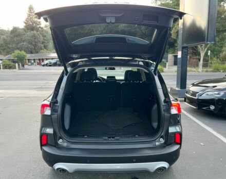 Серый Форд Эскейп, объемом двигателя 2.5 л и пробегом 43 тыс. км за 12000 $, фото 12 на Automoto.ua