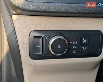 Сірий Форд Ескейп, об'ємом двигуна 2 л та пробігом 46 тис. км за 20900 $, фото 43 на Automoto.ua