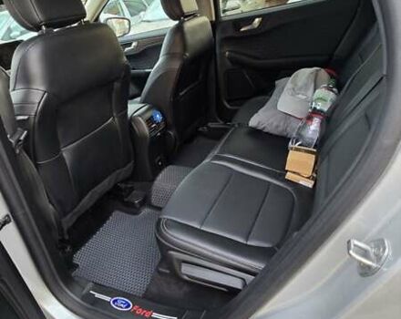 Серый Форд Эскейп, объемом двигателя 2 л и пробегом 40 тыс. км за 19200 $, фото 8 на Automoto.ua