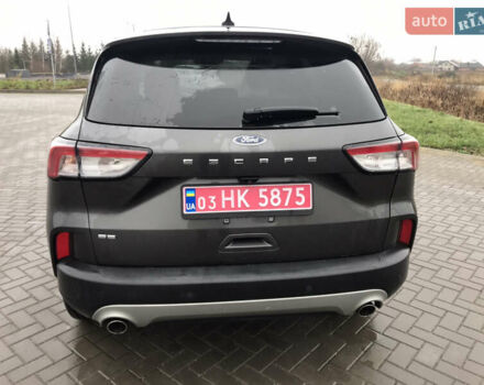 Серый Форд Эскейп, объемом двигателя 2.5 л и пробегом 229 тыс. км за 16800 $, фото 5 на Automoto.ua